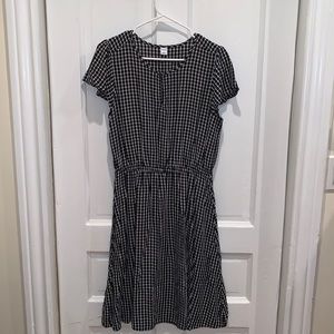 Old Navy Waist-Defined Flutter-Sleeved Dress